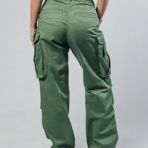Ženske olivno-zelene cargo pantalone Evergreen bočni prikaz