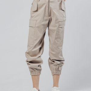 Ženske bež cargo jogger pantalone Sandstone celi model